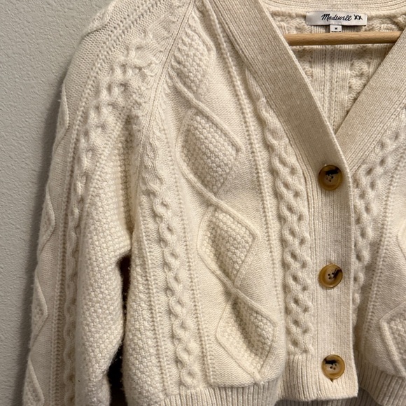 Madewell Cropped Cable Knit Sweater - 55% Wool - Picture 4 of 7